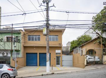 Comercial · 28m² · Sala comercial na Rua Ministro Heitor Bastos Tigre, N. 143 - Sala 01 • 28 m²