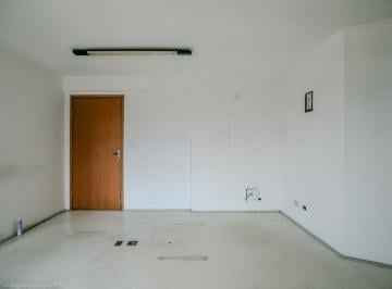 Comercial · 39m² · Sala comercial na Rua Dronsfield, 128 - 3° andar - Sala 33 • 39 m²