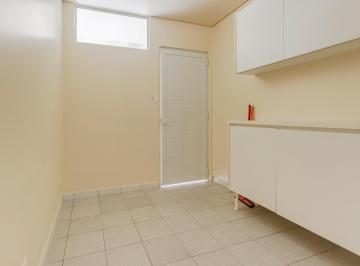 Comercial · 43m² · 1 Quarto · Sala comercial na Rua Barão do Triunfo, N. 375 - Sala 118 • 43 m²