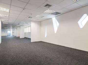 Comercial · 316m² · Sala comercial na Rua Luiz Seráphico Júnior, 511 - Conjunto 141 • 316 m²