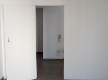 Comercial · 38m² · Sala comercial na Rua Cristiano Viana, N. 441 - 81 • 38 m²