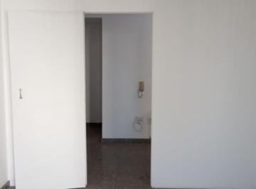 Comercial · 38m² · Sala comercial na Rua Cristiano Viana, N. 441 - 81 • 38 m²