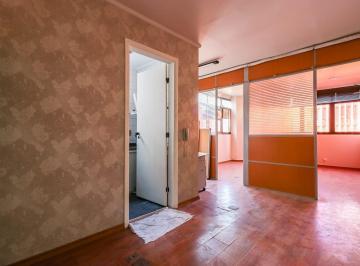 Comercial · 33m² · Sala comercial na Avenida Pedroso de Morais, N. 631 - 32 • 33 m²