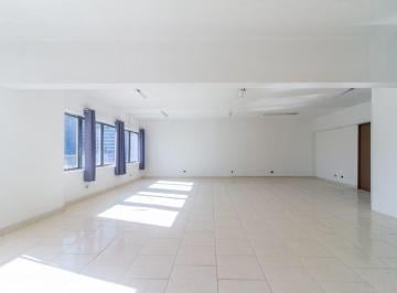 Comercial · 100m² · Sala comercial na Largo Treze de Maio, N. 520 - Conjunto 31 • 100 m²