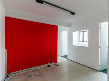 Comercial · 44m² · 9 Quartos · Sala comercial na Rua Dronsfield, N. 128 - 3° andar - Sala 34 • 44 m²