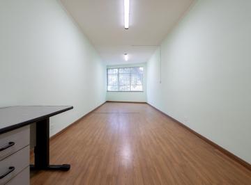 Comercial · 45m² · Sala comercial na Rua Doutor Rodrigo Silva, N. 70 - Salas 11 • 45 m²