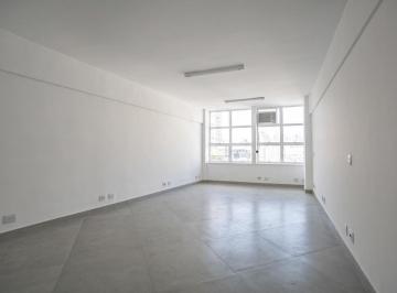 Comercial · 67m² · 3 Quartos · Sala comercial na Rua Vinte e Quatro de Maio, N. 35 - Sala 801 • 67 m²