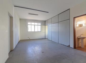 Comercial · 40m² · Sala comercial na Avenida Água Fria, N. 648 - Sala 03 • 40 m²