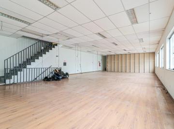 Comercial · 220m² · 3 Quartos · Sala comercial na Rua Padre José de Anchieta, N. 645 - Sala 02 • 220 m²