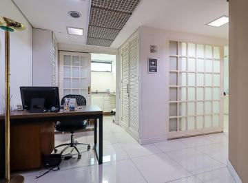 Comercial · 51m² · 7 Quartos · 1 Vaga · Sala comercial na Rua Ministro Gabriel de Rezende Passos, N. 500 - 96 • 51 m²