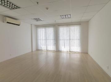 Comercial · 37m² · Sala comercial na Rua Pereira Estéfano, N. 114 - 513 • 37 m²