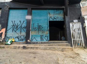 Comercial · 70m² · 3 Quartos · 1 Vaga · Sala comercial na Avenida Chica Luísa, N. 158 • 70 m²