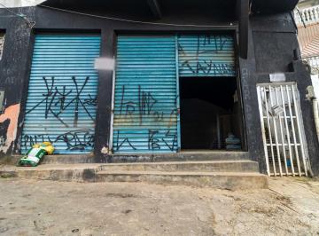 Comercial · 70m² · 3 Quartos · 1 Vaga · Sala comercial na Avenida Chica Luísa, N. 158 • 70 m²