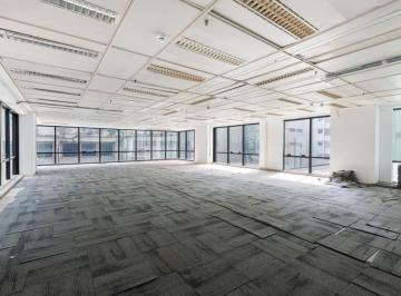 Comercial · 200m² · 7 Quartos · 4 Vagas · Sala comercial na Rua Frei Caneca, 1380 - Conjunto 22 • 200 m²