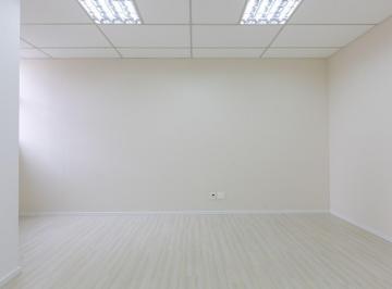 Comercial · 25m² · 2 Quartos · 1 Vaga · Sala comercial na Rua Doutor Luiz Migliano, N. 868 - Sala 4 • 25 m²
