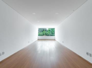 Comercial · 60m² · Sala comercial na Rua Isabel Dias, N. 62 - Sala 04 • 60 m²