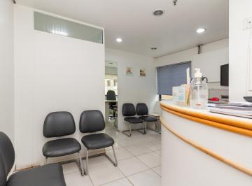Comercial · 32m² · Sala comercial na Rua Doutor Zuquim, N. 449 - 11 • 32 m²