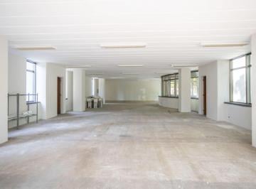 Comercial · 193m² · 4 Quartos · 3 Vagas · Sala comercial na Rua Sansão Alves dos Santos, N. 76 - Conjunto 12 • 193 m²