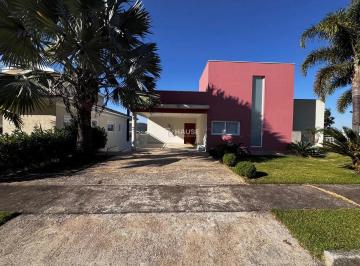 Casa · 780m² · 3 Quartos · 4 Vagas · Encante-se com esta Bela Residência no Condomínio Villaggio Paradiso – Itatiba/SP