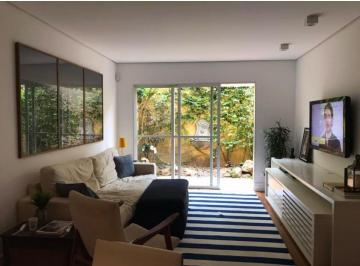 Casa de 3 quartos, São Paulo · linda Casa no coração da Vila Nova Conceição em Rua bem arborizada 3 quartos