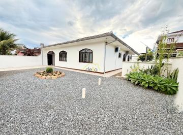 Foto 01 · Casa Plana no Iririú totalmente averbada estuda permuta por apartamento!!!