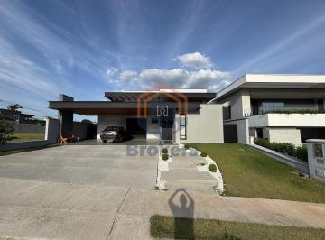 Casa · 345m² · 4 Quartos · Casa em Condominio em Jardim das Samambaias - Jundiaí, SP