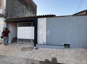 Casa à Venda – Conjunto João Alves · Casa à Venda – Conjunto João Alves