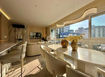 Apartamento · 93m² · 3 Quartos · 2 Vagas · Apartamento Alto Padrão com 03 quartos/suítes, finamente mobiliado e decorado,