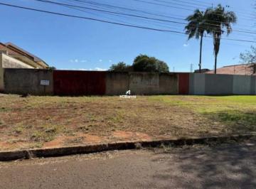 Terreno · 695m² · Excelente terreno à venda com 695m² no Jardim Girassol em Dourados MS