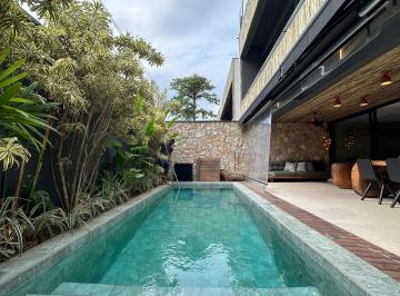 Casa de 4 quartos, São Sebastião · Casa venda condomínio pé na areia