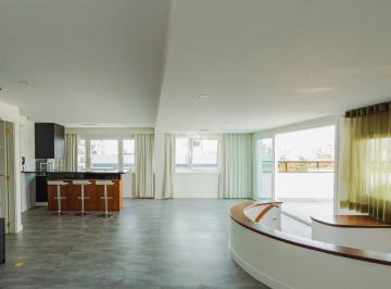 Apartamento · 249m² · 3 Quartos · 1 Vaga · Cobertura com 3 dormitórios (2 suítes) no Parcão