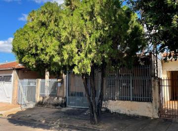 Frente · Casa à venda no Parque das Nações – Birigui