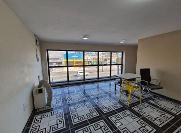 Comercial · 50m² · Salão comercial em pavimento superior para locação