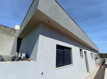 Casa · 72m² · 2 Quartos · Casa à venda em Jarinu-SP, bairro Maracanã: 2 quartos, 1 suíte, 1 sala, 1 banheiro, 72m² de área!