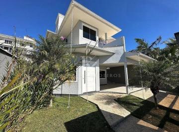 a02d62ec-6759-4e81-b6fc-13e95ca4421e1728668283Xf5l.jpg · Casa à venda no bairro Pedra Branca em Palhoça/SC