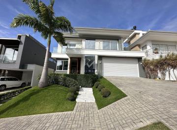 7b2288f3-88f9-4a15-a9d1-e999fdcd67c51721971679BBkT.jpg · Casa com 3 Suítes e Piscina à Venda no Pedra Branca, Palhoça/SC