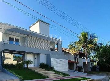 internet_20250303_151650_2-17410268644062.webp · Casa 3 Suítes, 413 m² de Área Útil, Jurerê Internacional, Florianópolis-SC