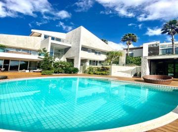 internet_20250412_170516_1-17444902684928.jpeg · Casa 5 Suites, Piscina - Cacupé, Florianópolis/SC