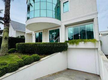 img-20250919-wa0009-1758324383395.jpg · Casa à venda em Jurerê Internacional com 4 suítes e piscina – Florianópolis
