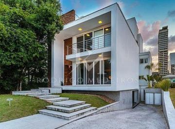 internet_20250310_171527_1-17416389299804.jpeg · Casa 880 m², 5 Suítes, Mobiliado - Itajaí/SC