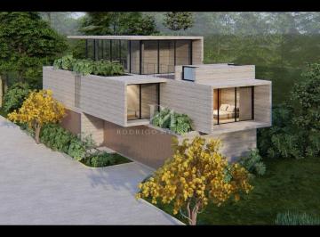 _shared_image_0-17617667784282.jpg · Casas exclusivas à venda na Praia do Estaleiro, Balneário Camboriú