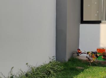 Casa de 2 quartos, Uberlândia · Casa nova pé direito alto, laranjeiras, Uberlândia MG