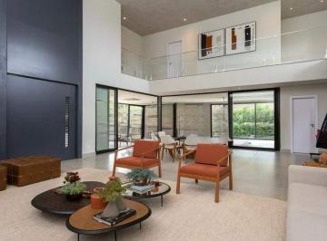 Casa · 600m² · 5 Quartos · 4 Vagas · Casa à venda em Porto Feliz - Condomínio Fazenda Alvorada, 5 suítes, piscina borda infinita. 