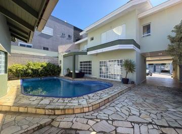 Casa · 293m² · 5 Quartos · 3 Vagas · Casa residencial de 5 quartos em Vila Lenzi, Jaraguá do Sul — Financiamento Disponível