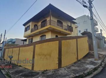 Casa · 241m² · 3 Quartos · 4 Vagas · Casa ampla à venda em Boituva (Jardim das Palmeiras) – 3 dorms, 1 suíte, 4 vagas, funcionamento come