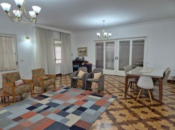 Casa · 263m² · 3 Quartos · 4 Vagas · Sobrado a venda no Jardim da Glória com 3 dormitórios e 4 vagas