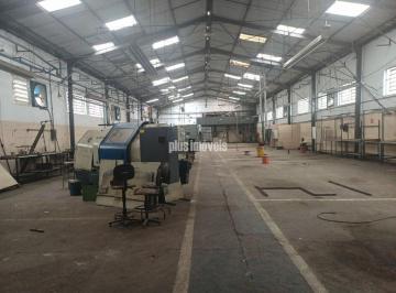 Comercial · 2402m² · 13 Vagas · GALPAO COM 2402M, E 5 BANHEIROS - SOCORRO