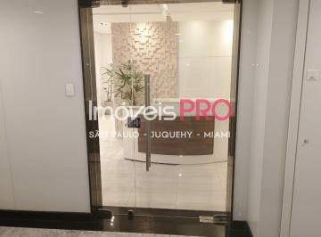 Comercial · 200m² · 6 Vagas · Conjunto no Brooklin com 200m² em condomínio com perfil corporativo