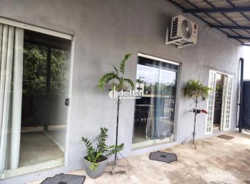 Casa · 240m² · 2 Quartos · 3 Vagas · Casa residencial com 2 quartos e 1 suíte disponível para venda no bairro Jardim das Palmeiras em Ube