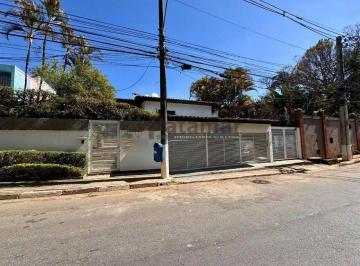 Casa · 480m² · 3 Quartos · 3 Vagas · Casa à Venda ou Disponível para Locação na Granja Viana